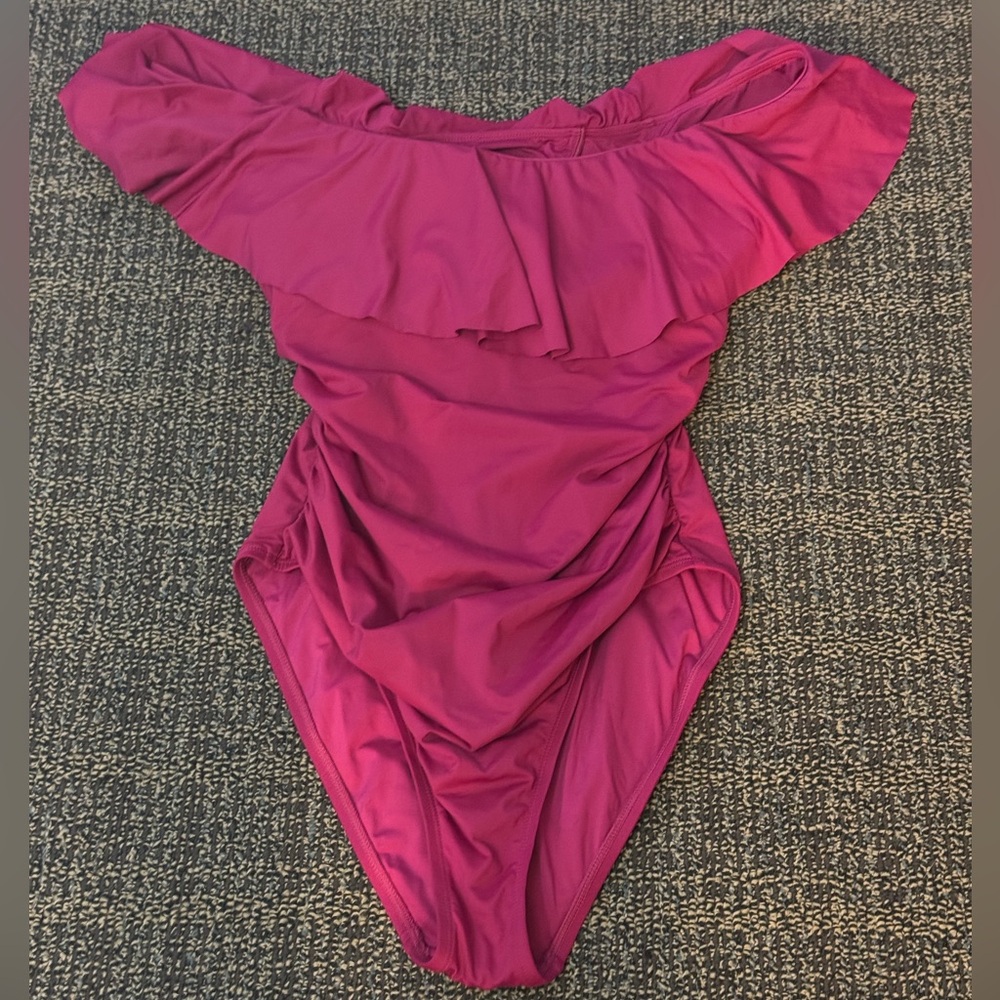 La Blanca Off the Shoulder One-Piece Swimsuit Size 10